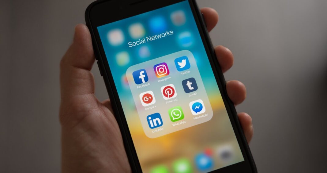 build your brand with social media